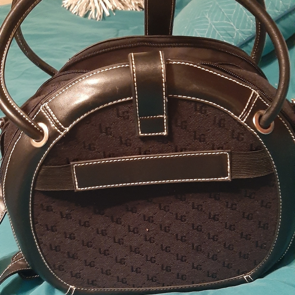 LG purse
